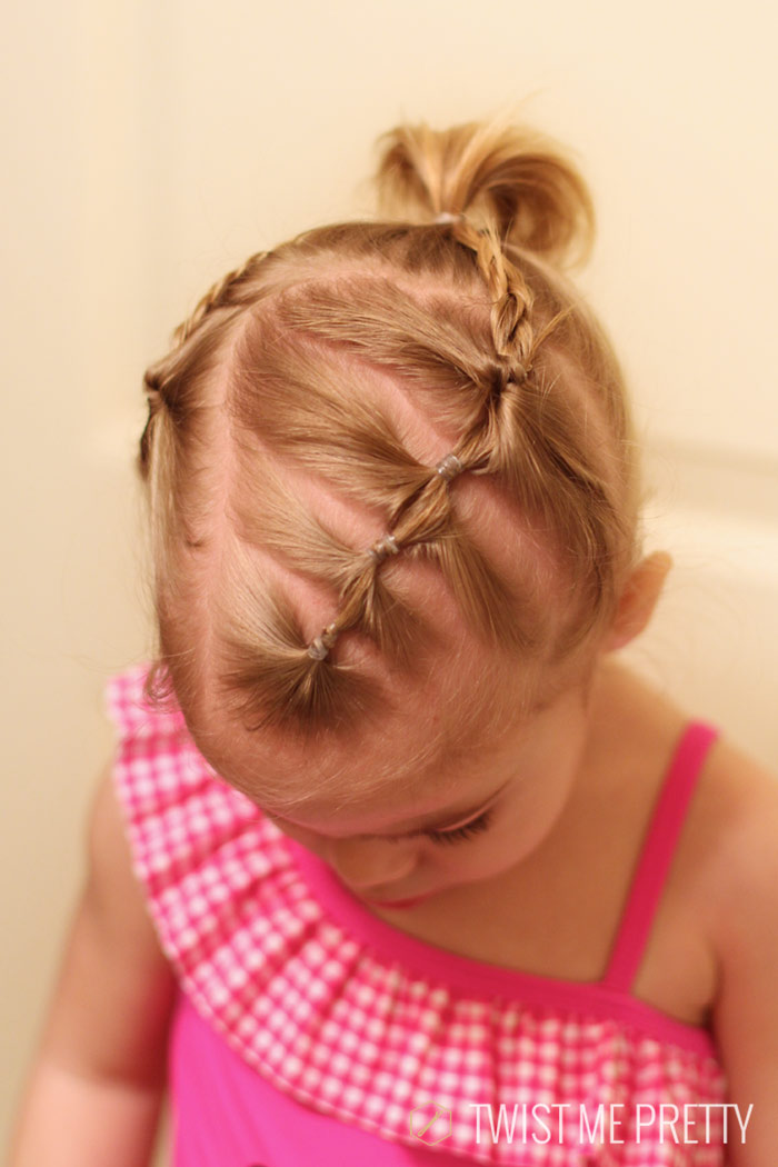 Styles for the wispy haired toddler - Twist Me Pretty