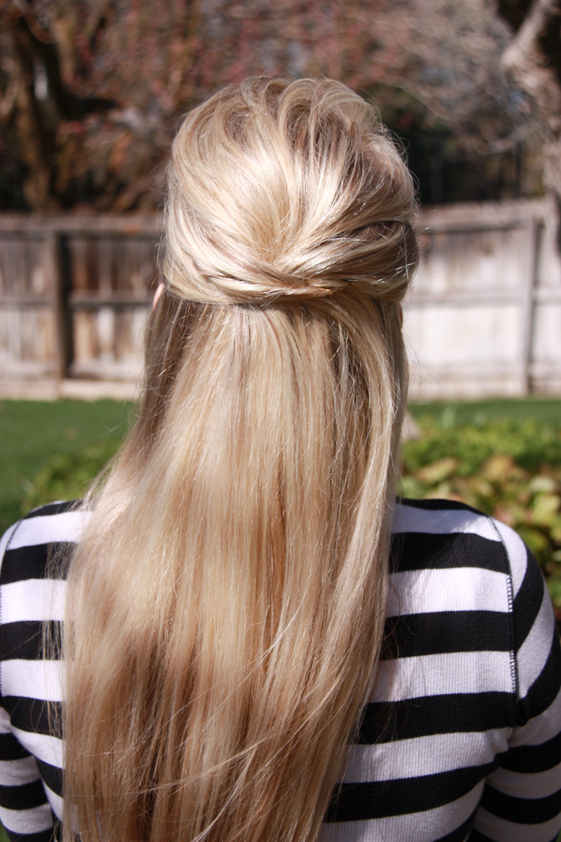 30 Quick & Easy Hairstyles for Unwashed Second Day Hair | CafeMom.com