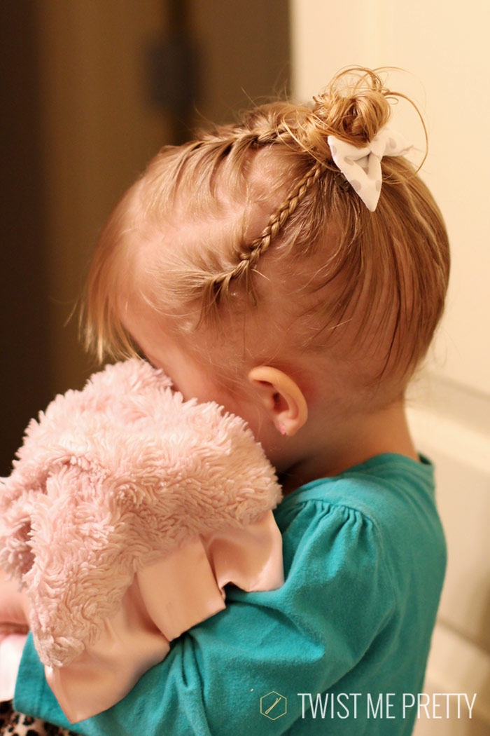 Styles for the wispy haired toddler - Twist Me Pretty