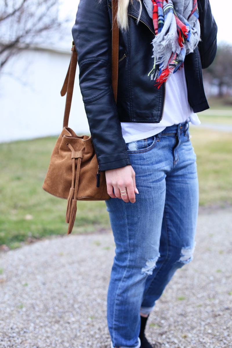 Boyfriend Jeans And Short Girls Twist Me Pretty