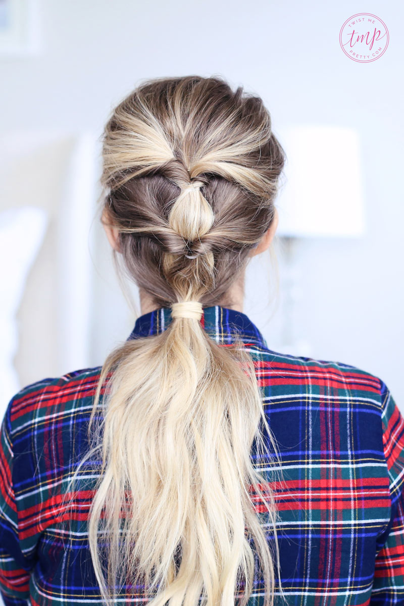 Simple, elegant, easy. You can find the perfect Christmas morning hairstyles at Twist Me Pretty.