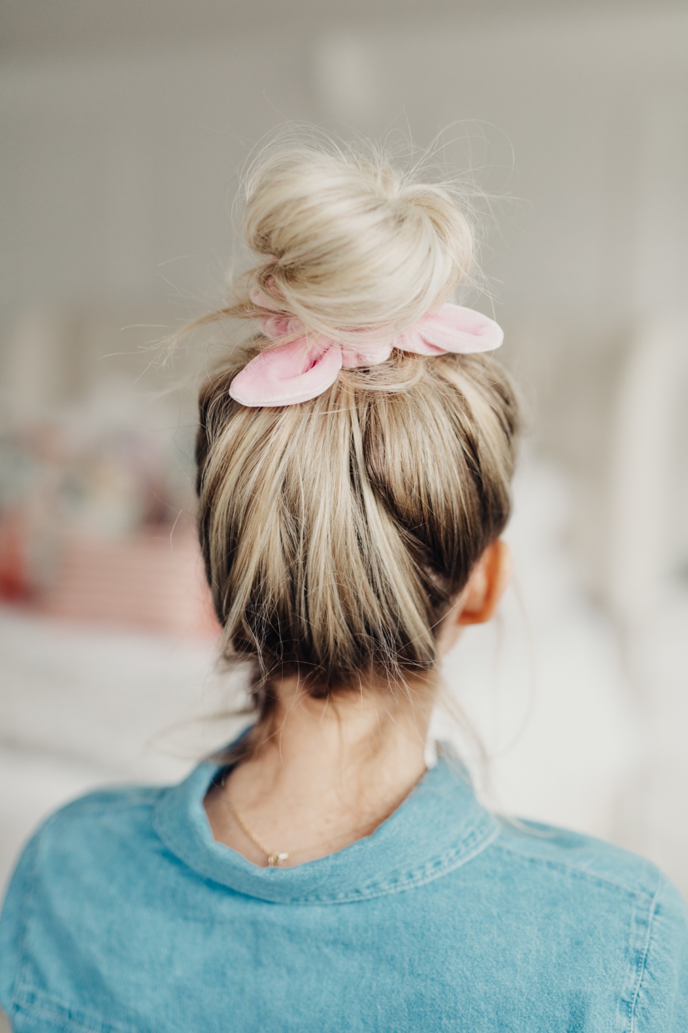 Scrunching Curly Hair A good hair mousse defines smooths volumizes and