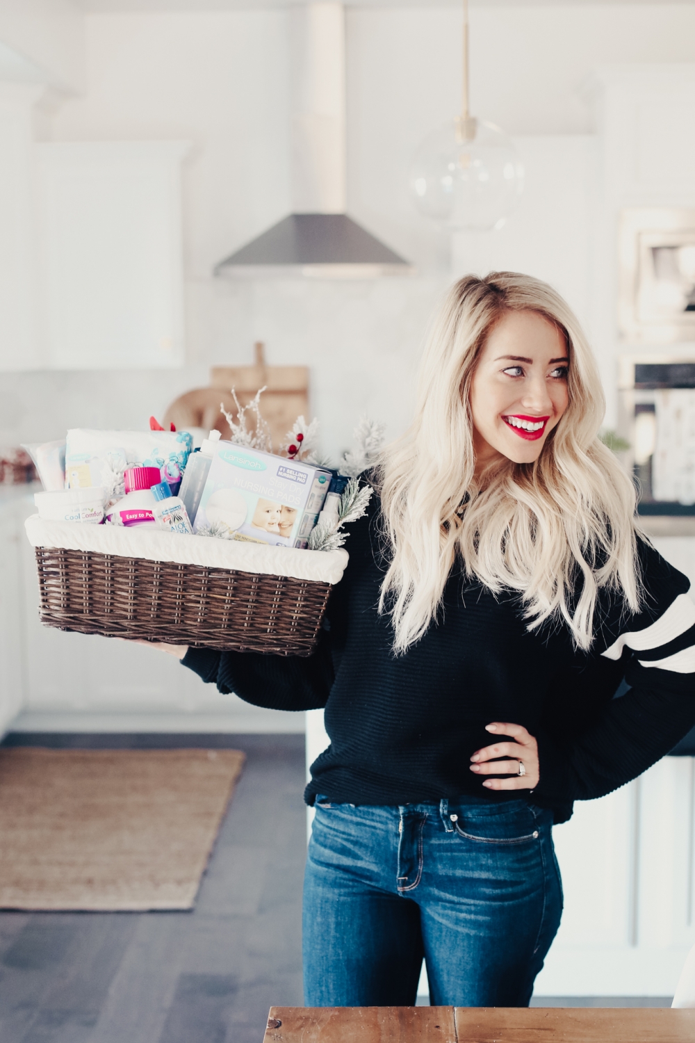 after birth mommy basket