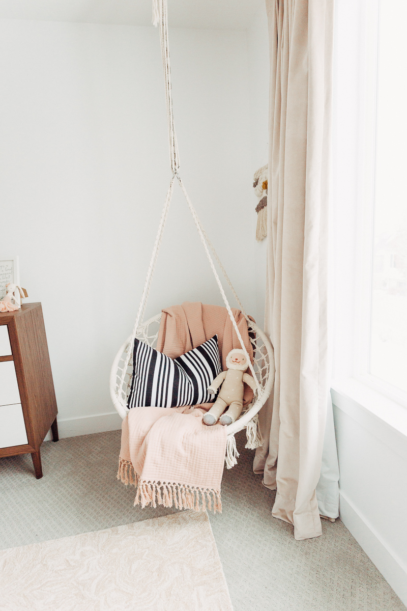 swing ideas in little girls room