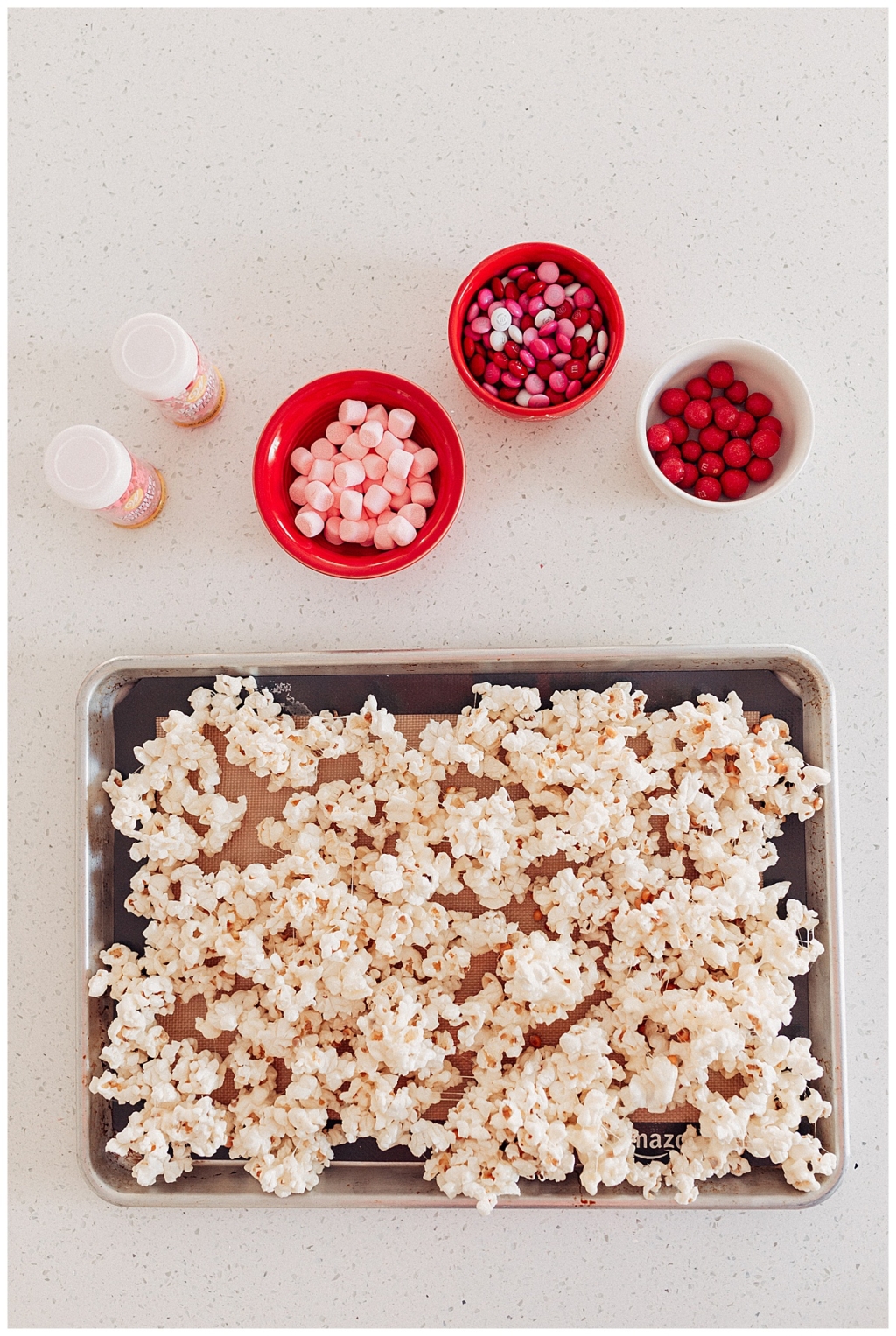 How to make Valentine's Popcorn Valentine's Recipe and neighbor gifts with twistmepretty.com