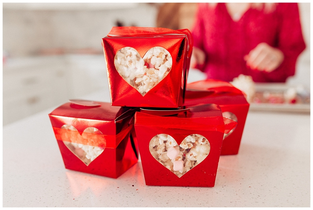 How to make Valentine's Popcorn Valentine's Recipe and neighbor gifts Hobby Lobby Valentine boxes with twistmepretty.com