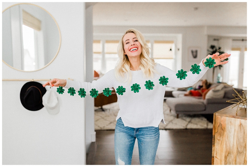 St Patrick's Day Shamrock Banner DIY a step by step instructions by twistmepretty.com