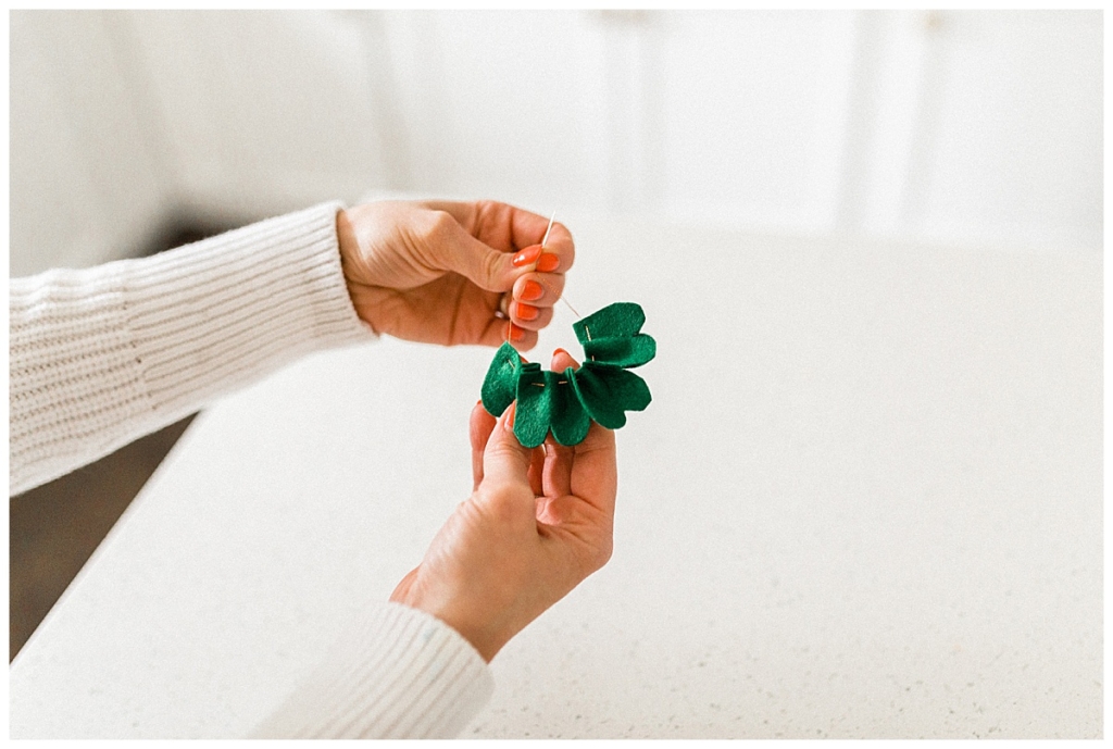 St Patrick's Day Shamrock Banner DIY a step by step instructions by twistmepretty.com