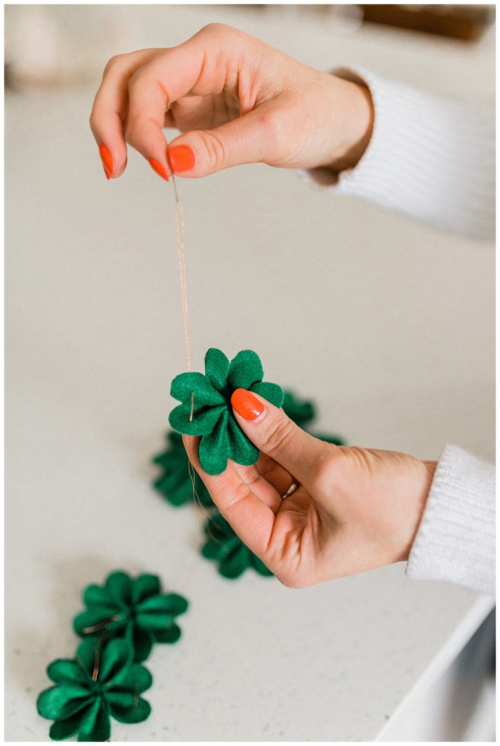 St Patrick's Day Shamrock Banner DIY a step by step instructions by twistmepretty.com