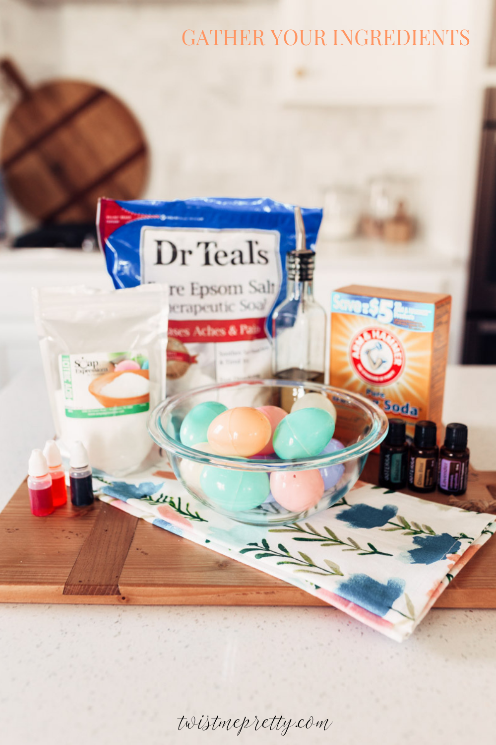 DIY Egg Bath Bomb with twistmepretty.com