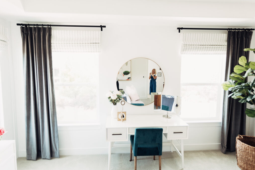 Beautiful master bedroom desk from Twistmepretty.com