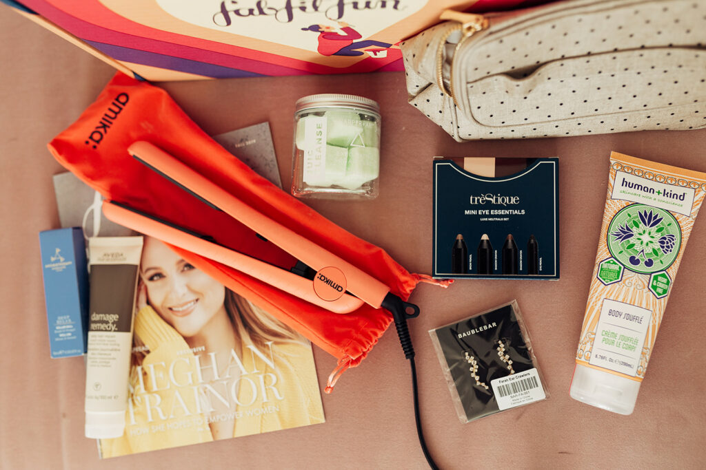 FabFitFun 2019 Box is here and here are the spoilers! Also, save 20% ($10) off your 1st box w/code: TWISTMEPRETTY. We will share the FULL LIST of FabFItFun Summer 2019 Box Spoilers, plus Add-Ons + Customization spoilers, when available!