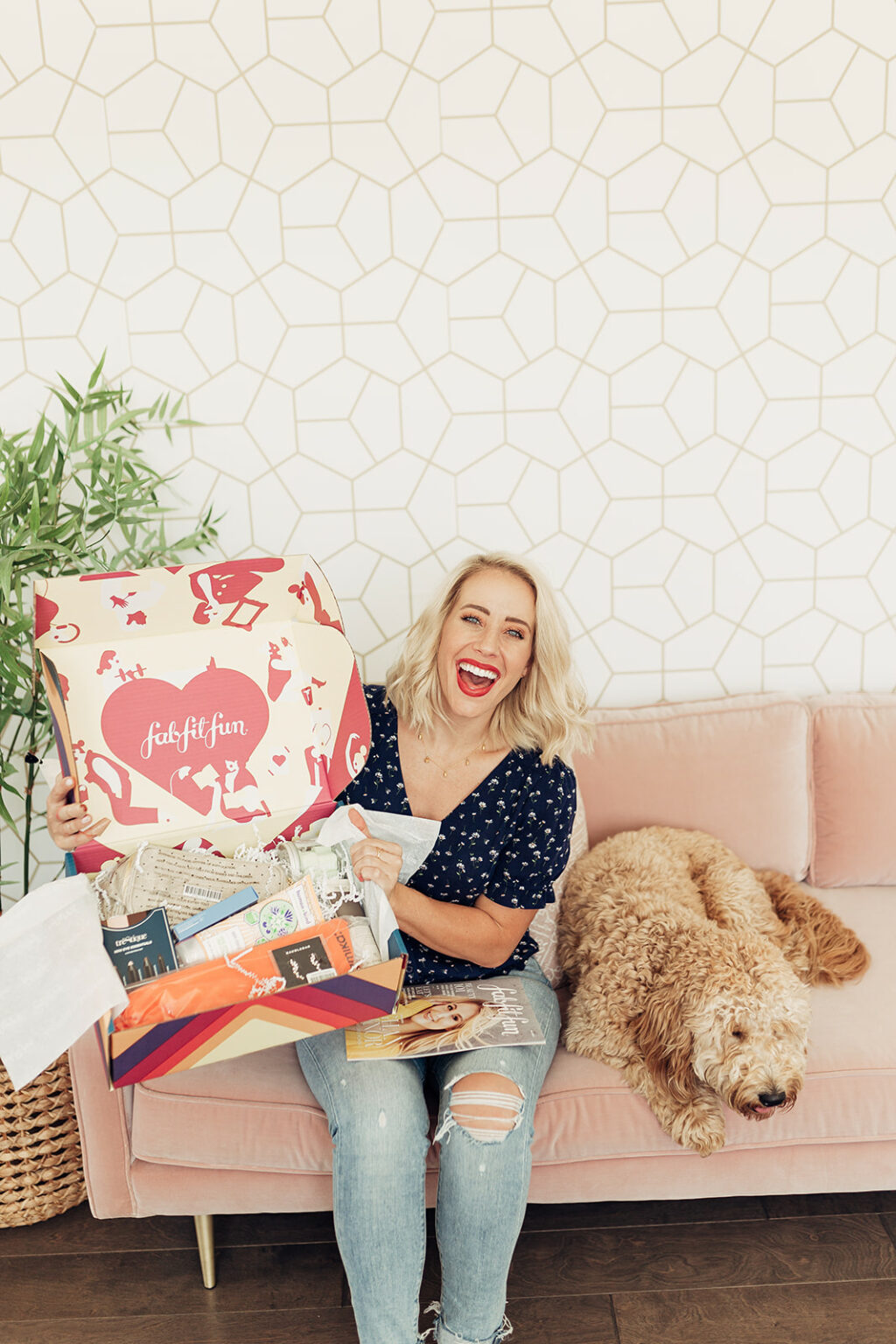 FabFitFun 2019 Box is here and here are the spoilers! Also, save 20% ($10) off your 1st box w/code: TWISTMEPRETTY. We will share the FULL LIST of FabFItFun Summer 2019 Box Spoilers, plus Add-Ons + Customization spoilers, when available!