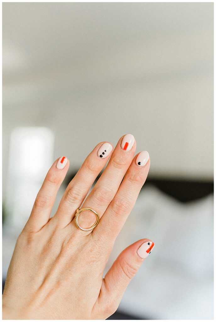 Spruce up your get up with this classic nail art manicure! With clean nail  art showcasing quaint details, Spring Laurel is a simple nail ... |  Instagram