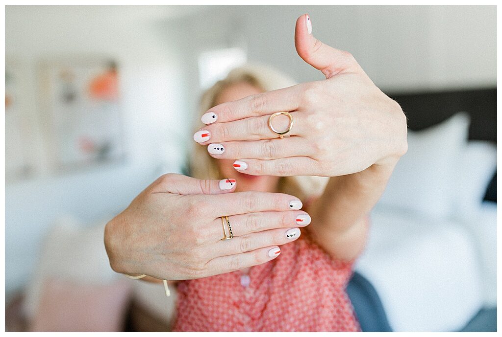 These Dot Nails are so cute! Great classic nail art that looks good no matter what the season from Twistmepretty.com