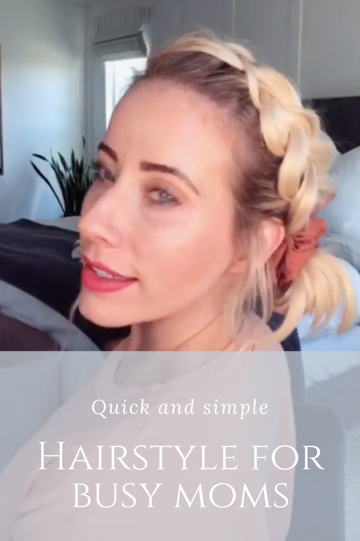 Mom hairstyle that is easy and quick