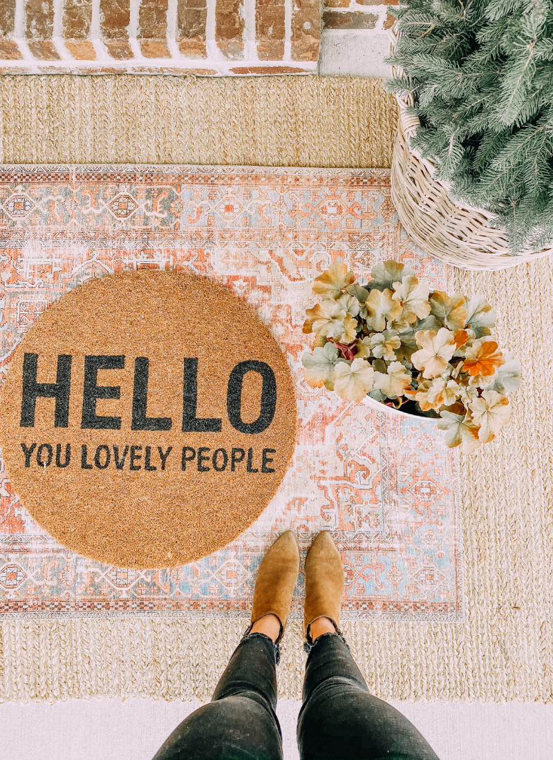 I love layering door mats for fall. www.twistmepretty.com