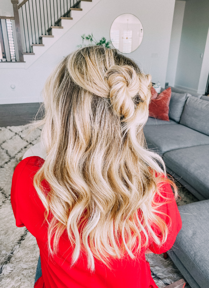 You will love this hairstyle for Valentine's Day whether you are an adult or a kid. www.twistmepretty.com