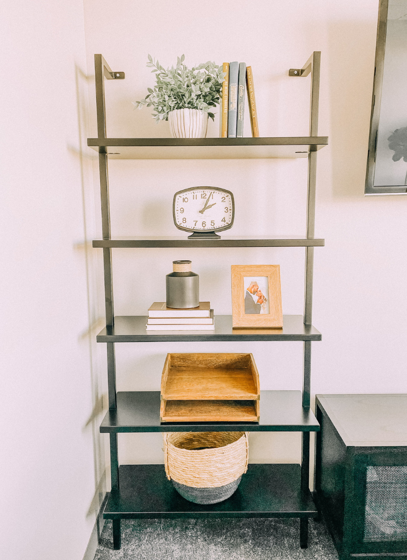 We love these modern shelves www.twistmepretty.com